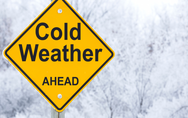 Photo showing cold weather ahead sign